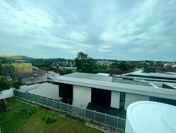 Second Avenue (D10), Detached #563475761
